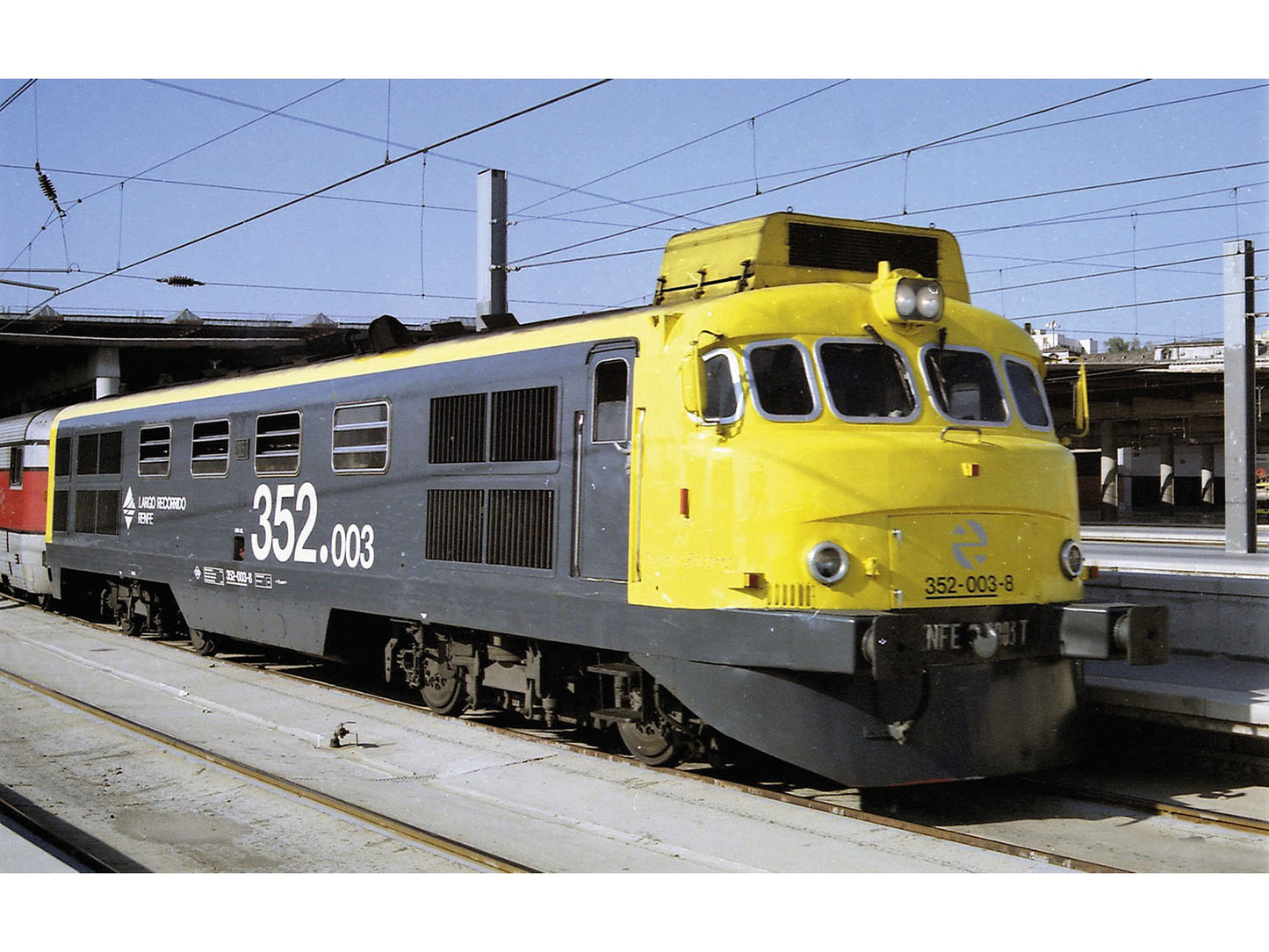 Arnold HIN2674D RENFE 362-003 Virgen del Perpetuo Socorro V DCC-Fitted N Gauge