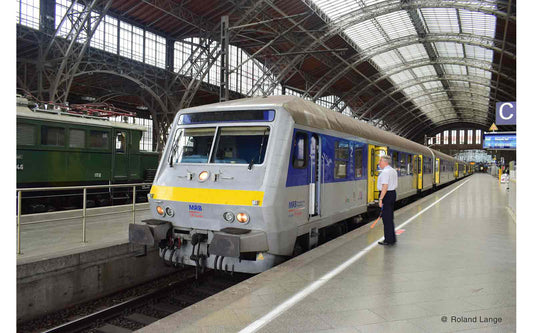 Arnold HIN4368  MRB Bybdzf/Bom/Bom Coach Set (3) N Gauge