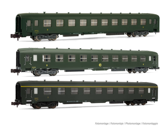 Arnold HIN4383  SNCF DEV AO Green Coach Set (3) III N Gauge