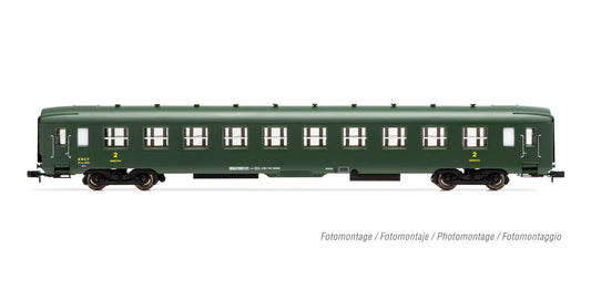 Arnold HIN4384  SNCF DEV AO Green Couchette Coach III N Gauge