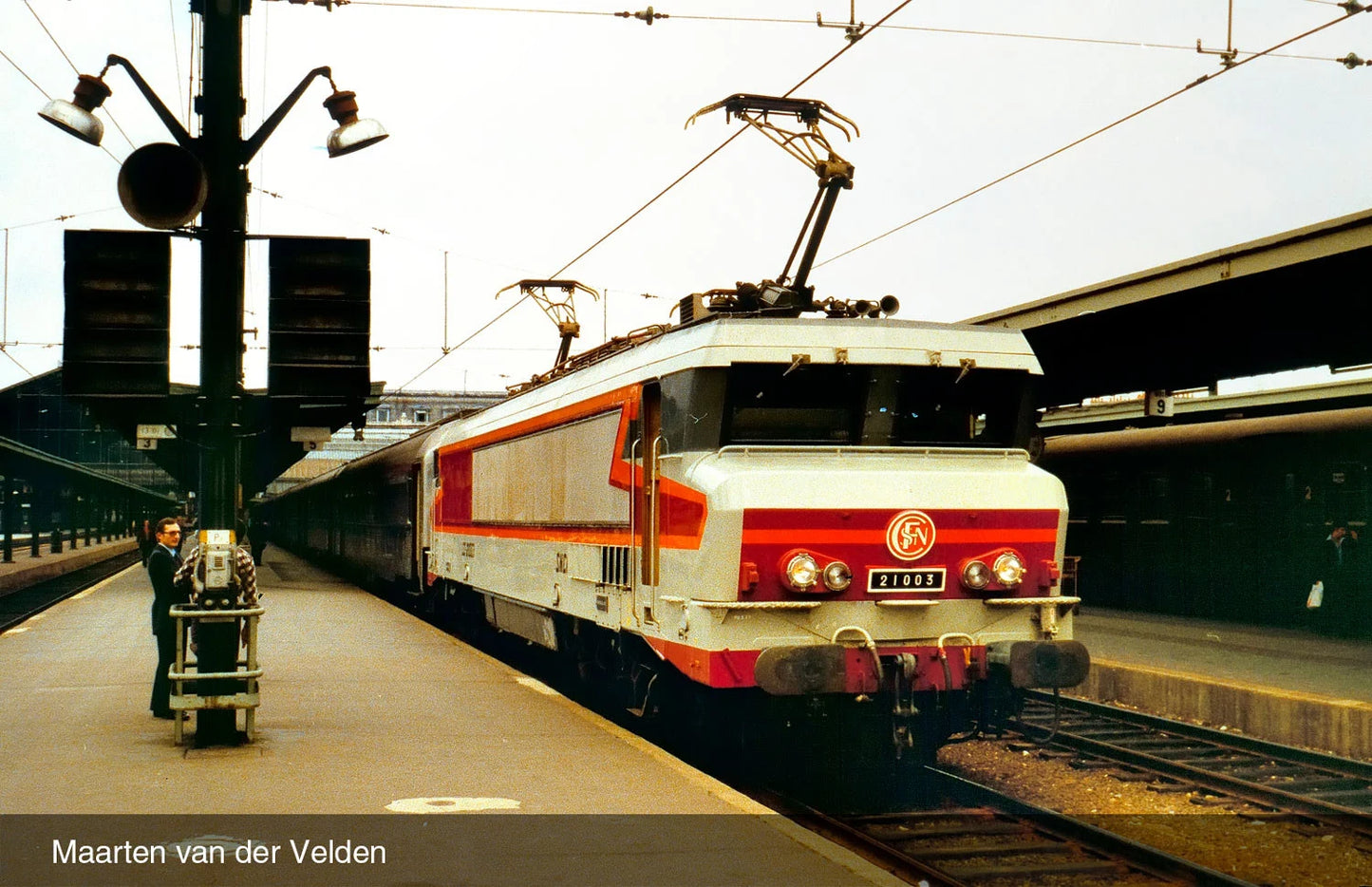 Jouef HJ2421 SNCF CC21003 Beton Electric Locomotive IV HO