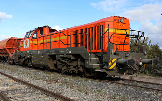 Jouef HJ2440S Colas Rail, DE 18 diesel locomotive, orange-yellow livery, ep. VI, with DCC sound decoder