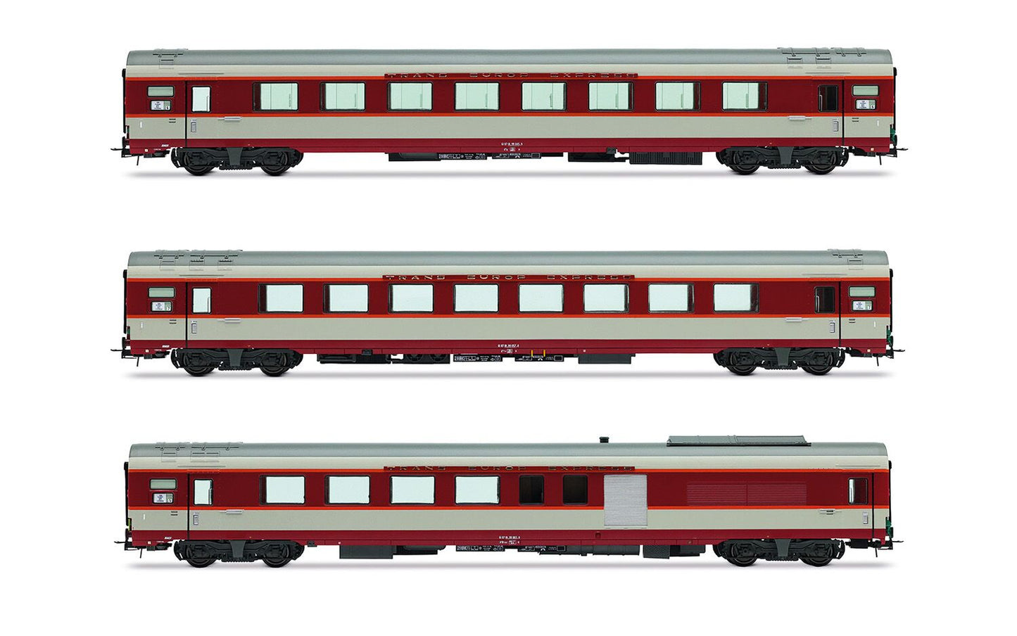 Jouef SNCF Gran Confort TEE Le Kleber Coach Set (3) IV HO Gauge HJ4192
