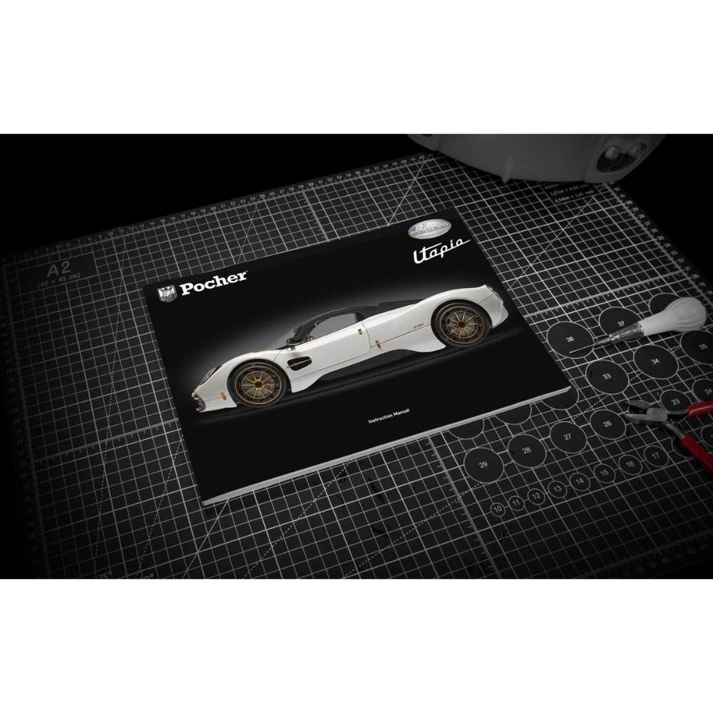 Pocher HK123 Pagani Utopia Coupé Bianco Perla 1:8 Model Kit