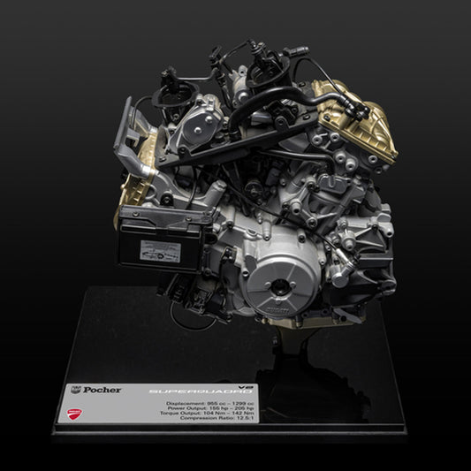 Pocher HKM124 Ducati Superquadro V2 Engine 1:4 Diecast Model Kit