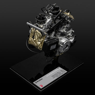 Pocher HKM124 Ducati Superquadro V2 Engine 1:4 Diecast Model Kit