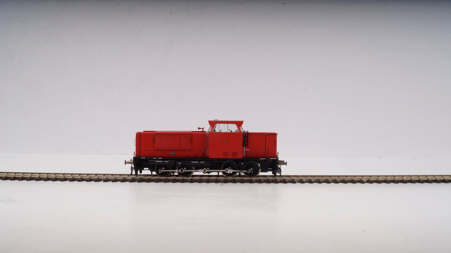 Heljan DSB MaK HP13 Diesel Locomotive III (~AC-Fitted) HN10021522 HO Gauge