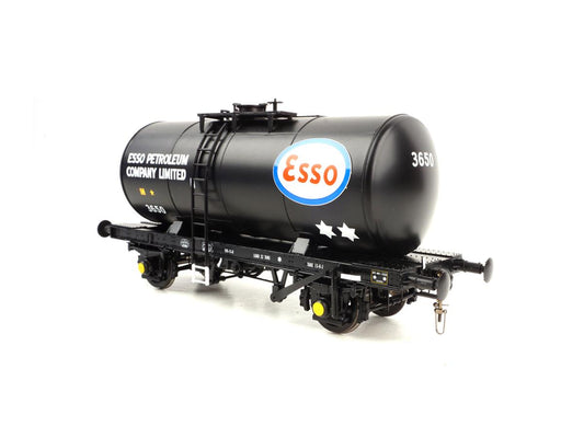 Heljan 1013 35t B Tank Wagon Esso Black Early O Gauge