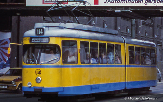 Arnold HN2603D Tram Duewag GT6, one front light, yellow/blue livery "Essen", ep. IV-V, with DCC decoder N Gauge