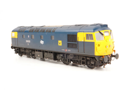 Heljan 2626 Class 26 032 Twin Headlight BR Blue Highland Stag Weathered OO Gauge