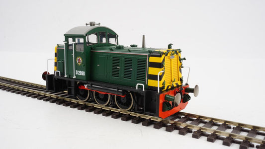 Heljan 2937 Class 07 D2998 BR Green w/Wasp Stripes OO Gauge