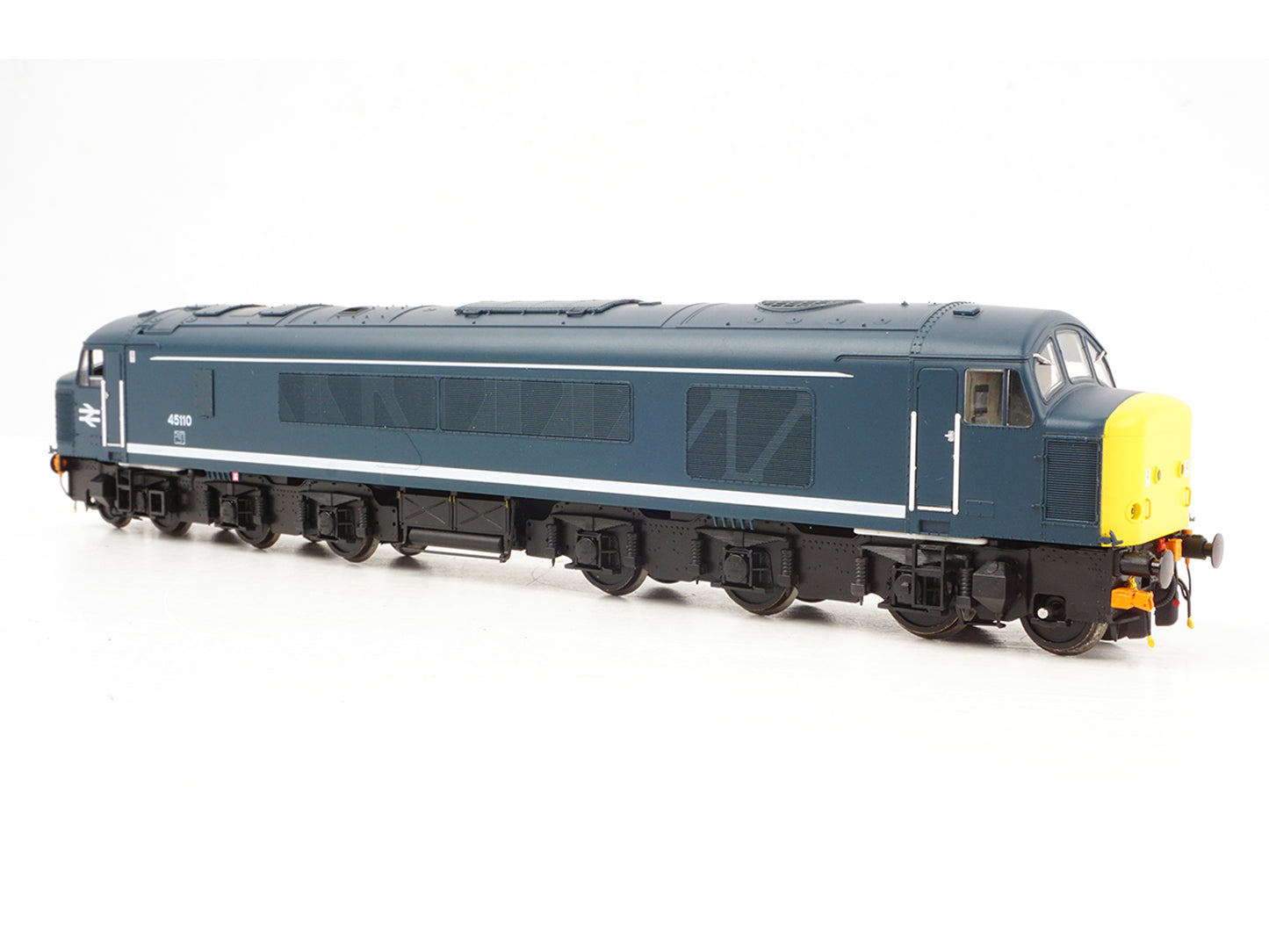 Heljan Class 45 110 BR Blue w/White Body Stripe HN45401 OO Gauge