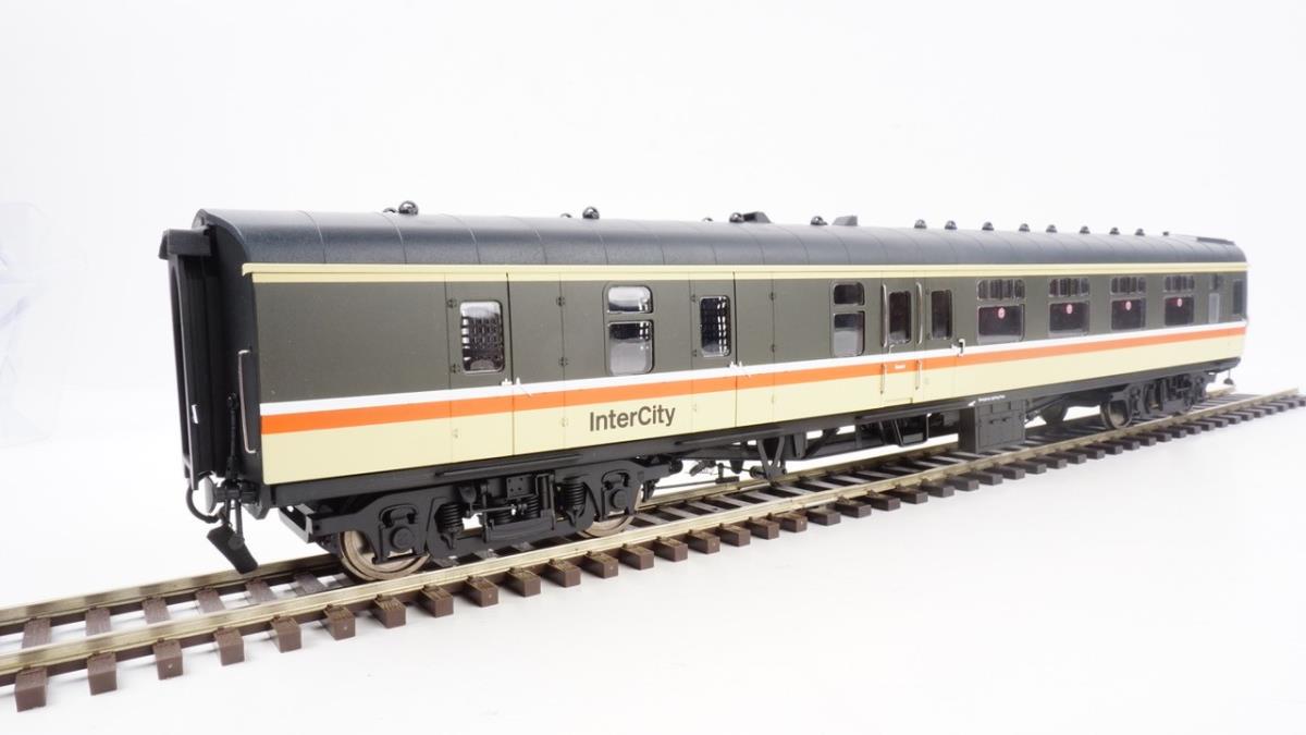 Heljan Mk1 BSK InterCity Executive Commonwealth Bogies O Gauge Coach HN4926