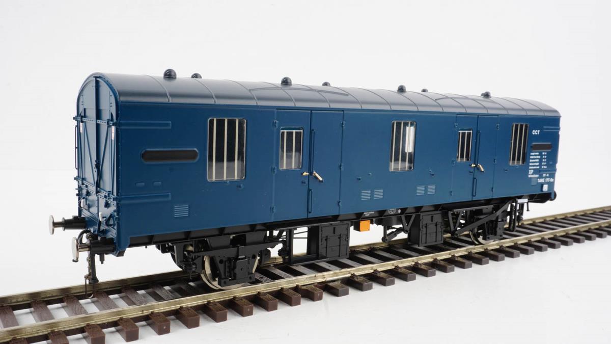 Heljan 9402 Mk1 CCT BR Unbranded Blue O Gauge