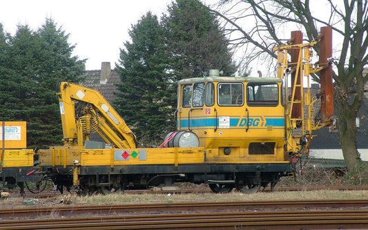 Rivarossi DBAG KLV53 Diesel Maintenance Vehicle Yellow/Blue V HR2925 HO Gauge