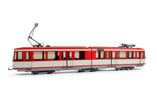 Rivarossi Duewag M6 Nurnberg Tram Red/White IV HR2945 HO Gauge