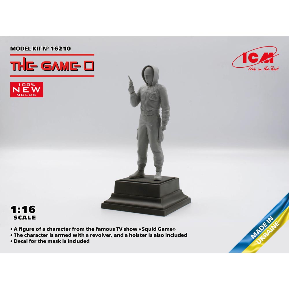 ICM 16210 Squid Game Square Figure 1:16 Plastic Model Kit