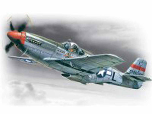 ICM 48153 North-American P-51D Mustang with USAAF Pilots 1:48 Aircraft Model Kit