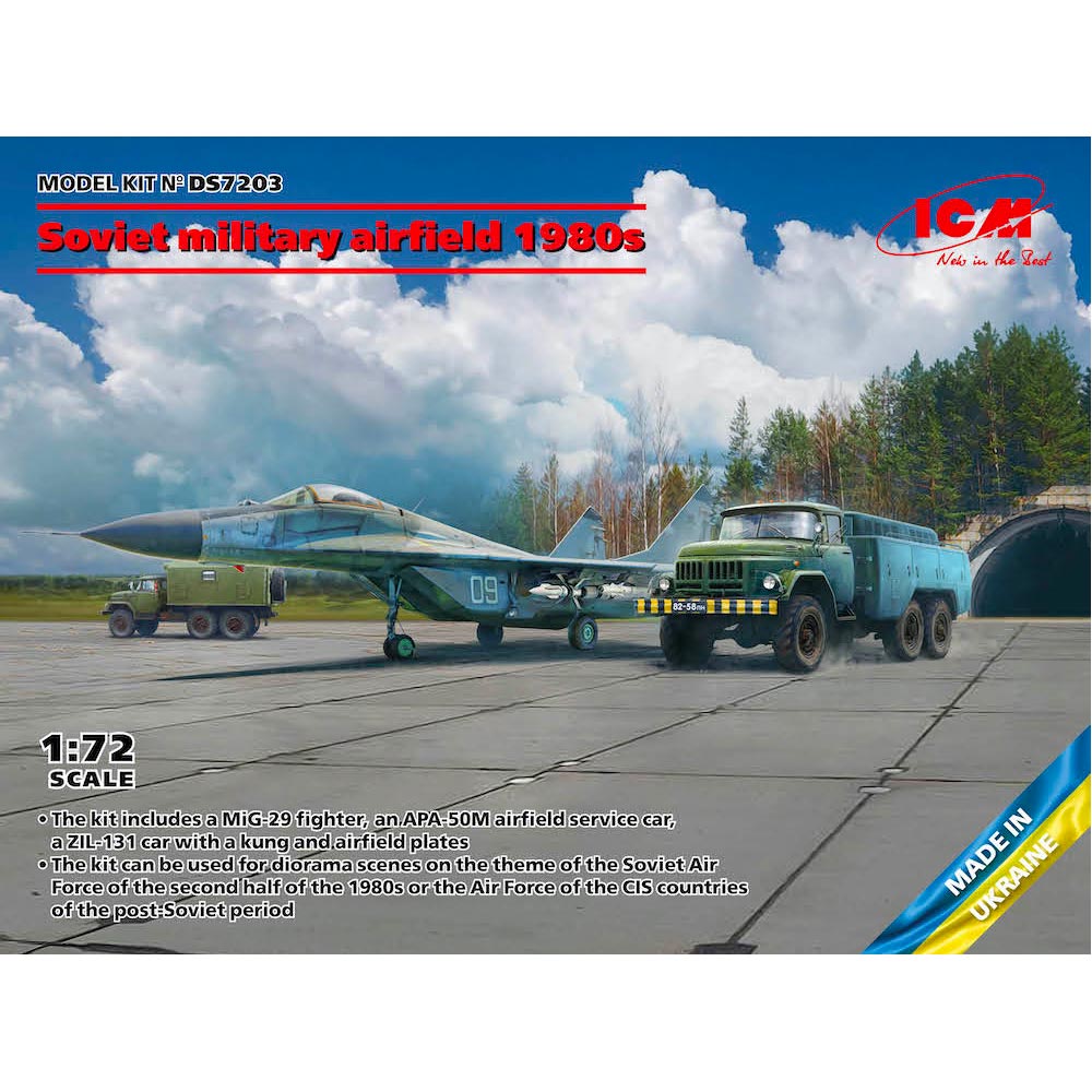 ICM DS7203 Soviet Military Airfield 1980s Diorama 1:72 Plastic Model Kit