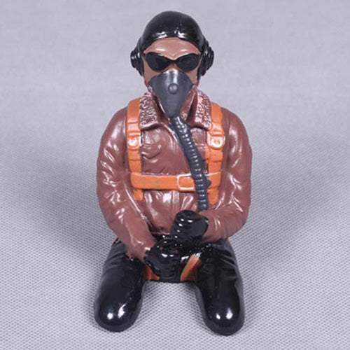 FMS Pilot 1.7/1.4 P51D Red Tail (Lx87mm Wx61mm Hx100mm) FMS-PILOT-004