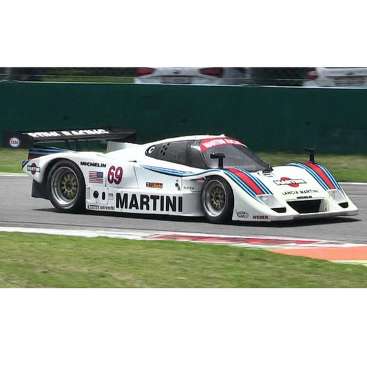 Italeri 3641 Lancia LC2 'Martini' 1:24 Plastic Car Model Kit