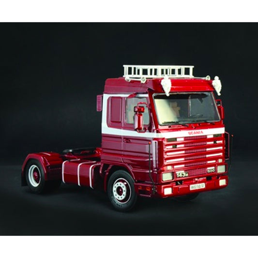 Italeri  3950 Scania R143 M500 Streamline 4x2 1:24 Model Kit
