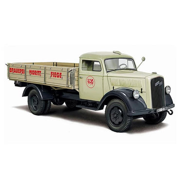 Italeri 3960 Opel Blitz Classic Truck 1:24 Model Kit