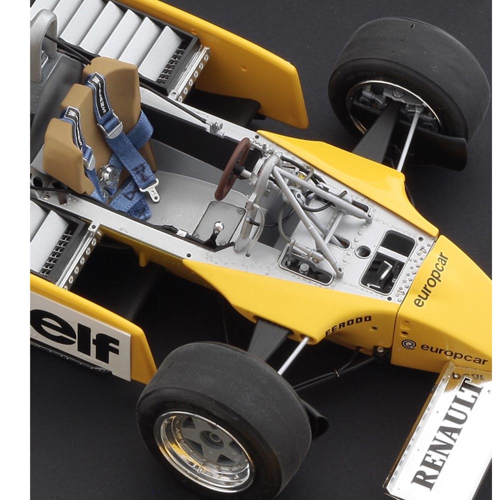 ITALERI 4707 Renault RE23 Tubo F1 Car 1:12 Plastic Model Kit