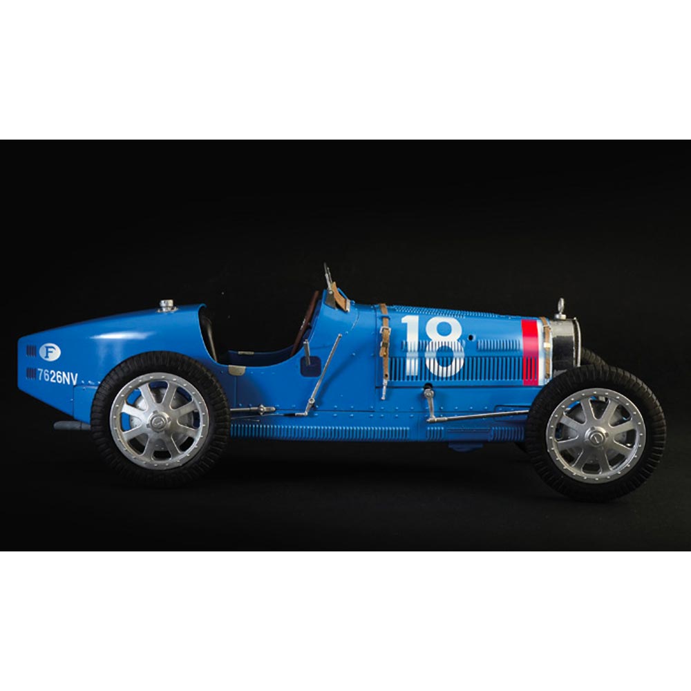 Italeri 4710 Bugatti Type 35B 1:12 Car Model Kit