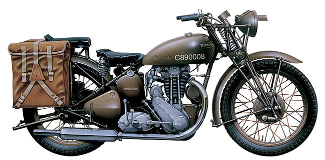 ITALERI Triumph Motorbike 7402 1:9 Bike Model Kit
