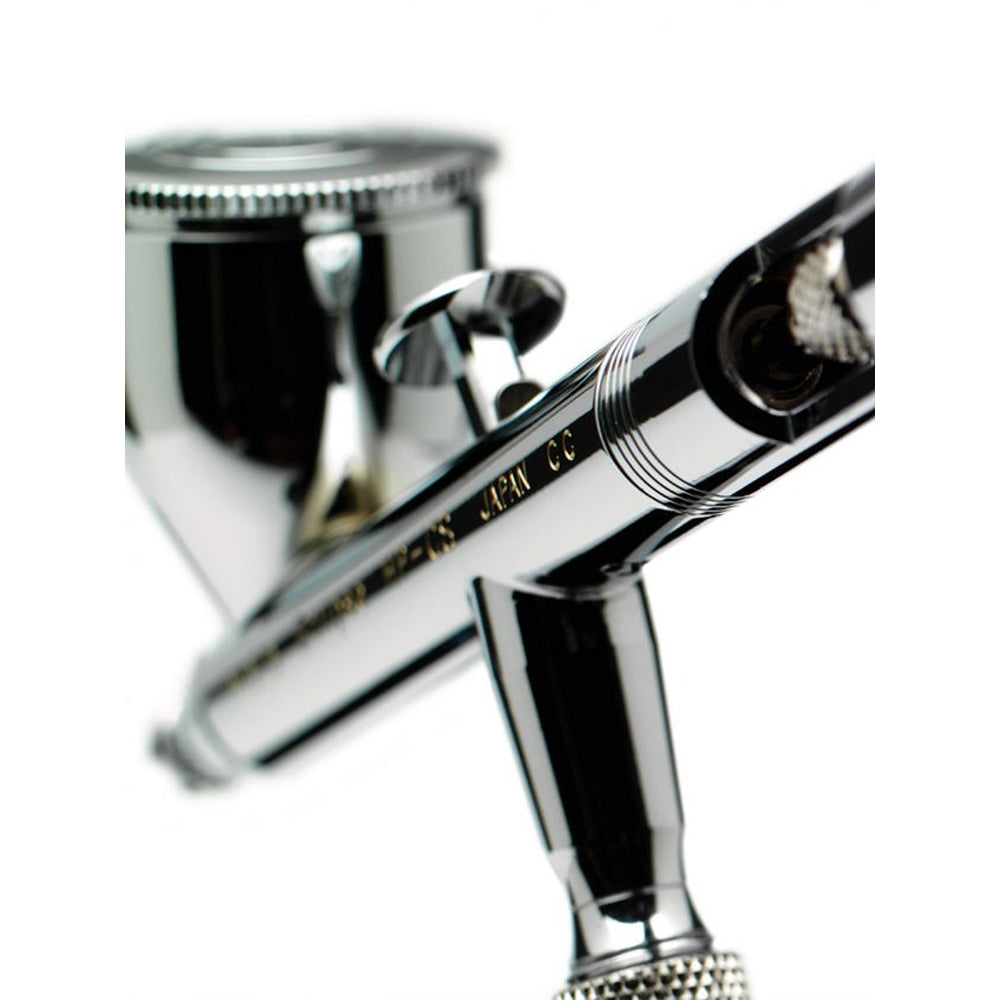 Iwata Eclipse HP-CS Gravity Feed Dual Action Airbrush ECL4500