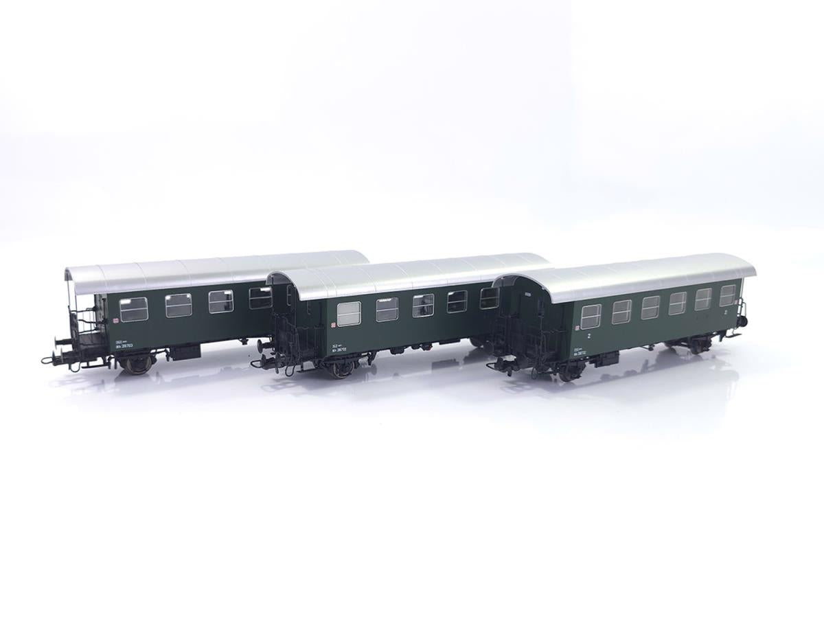 Jagerndorfer OBB BiH Coach Set (3) III JC77100 HO Gauge