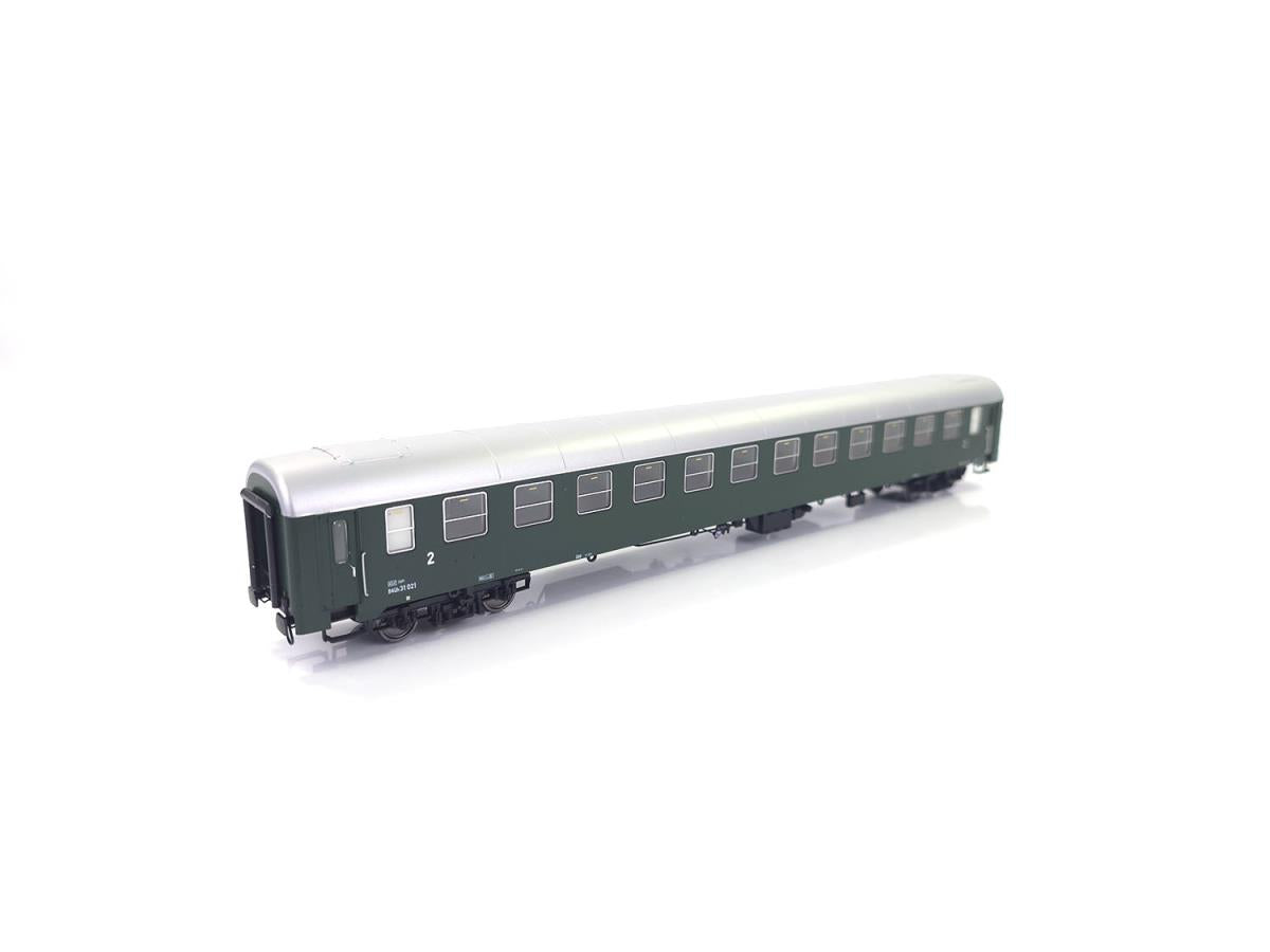 Jagerndorfer OBB UIC-X 2nd Class Coach III JC91010 HO Gauge