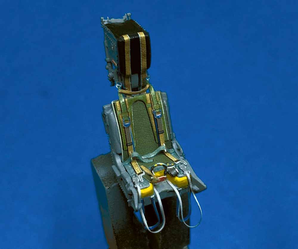 Kits World 3D148004 3D Printed Decal 1:48 RAF Panavia Tornado 'MB' Martin-Baker