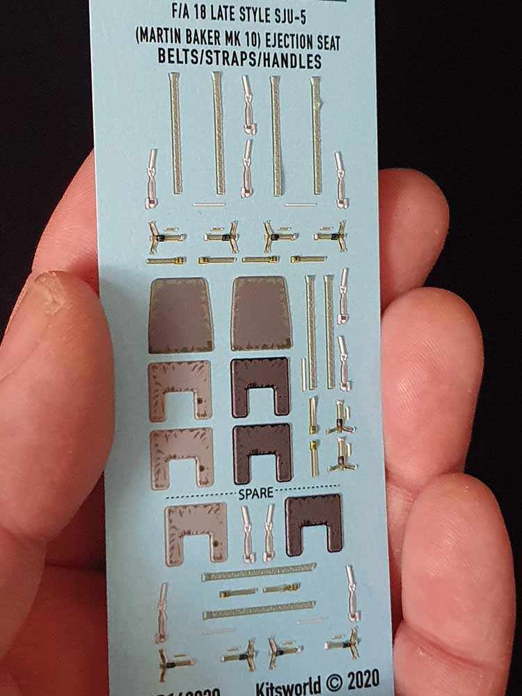 Kits World 3D148020 3D Printed Decal 1:48 McDonnell-Douglas F/A-18 Seatbelt/Stra