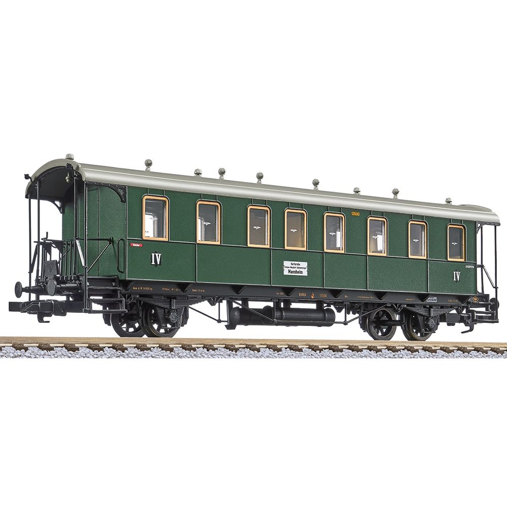 Liliput L334103 Passenger coach, 4th Class, Di 13500, Bad 11, era I HO Gauge