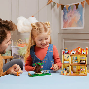 LEGO Bluey 11203 Bluey's Family House Age 4+ 382pcs