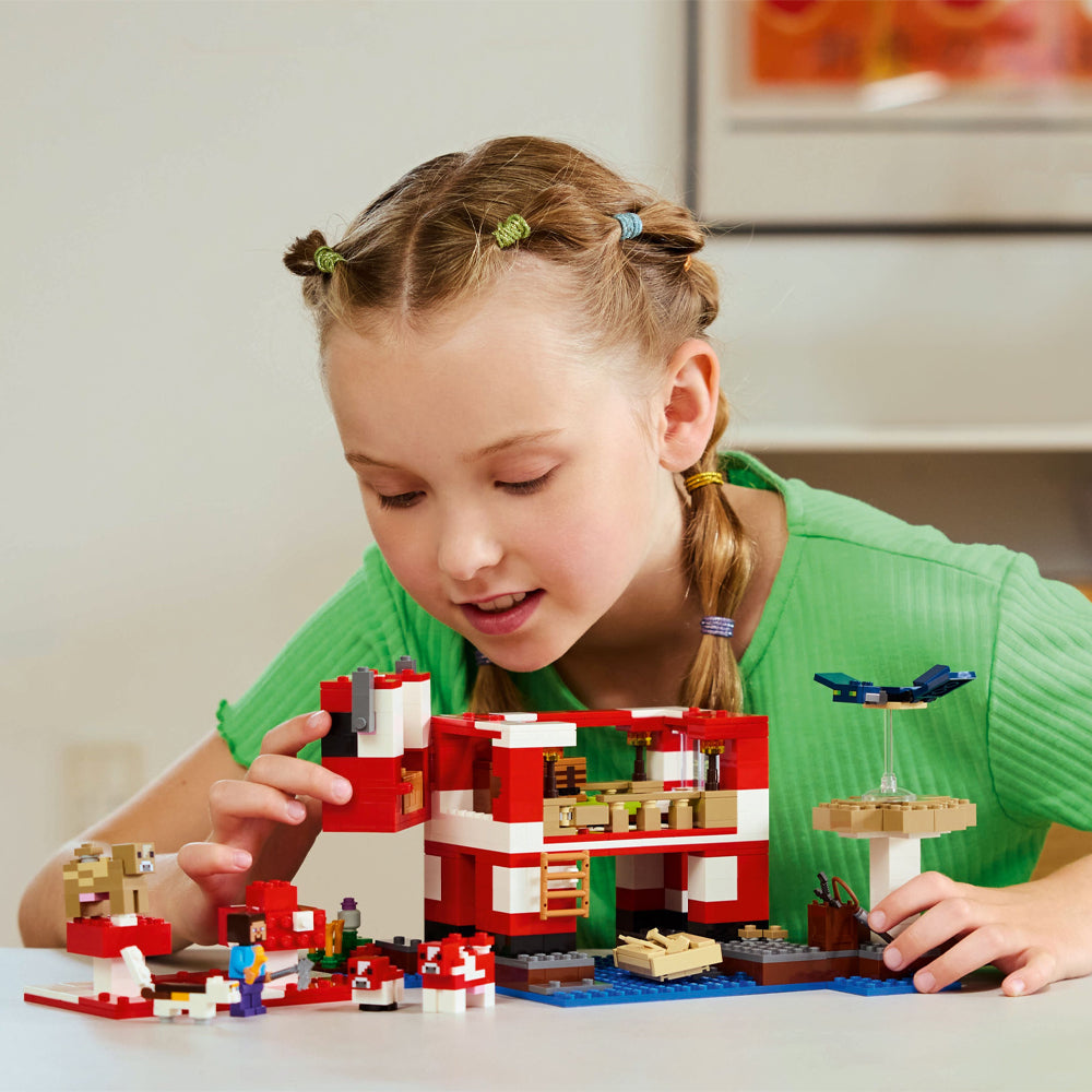 LEGO Minecraft 21270 The Mooshroom House Age 8+ 500pcs