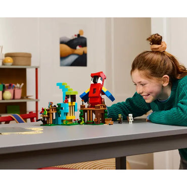 LEGO Minecraft 21282 The Parrot Houses Age 8+ 535pcs