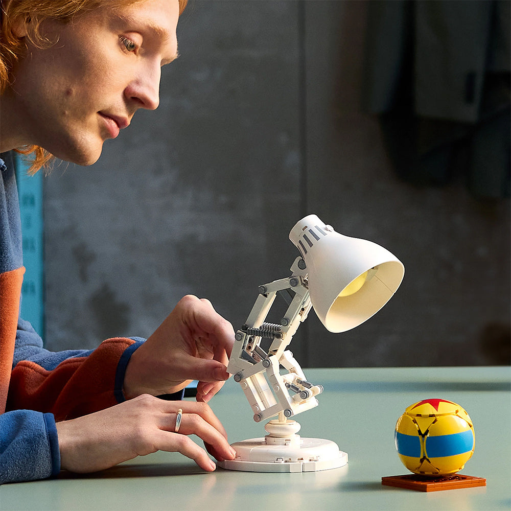 LEGO Ideas 21357 Disney Pixar Luxo Jr. Age 18+ 613pcs