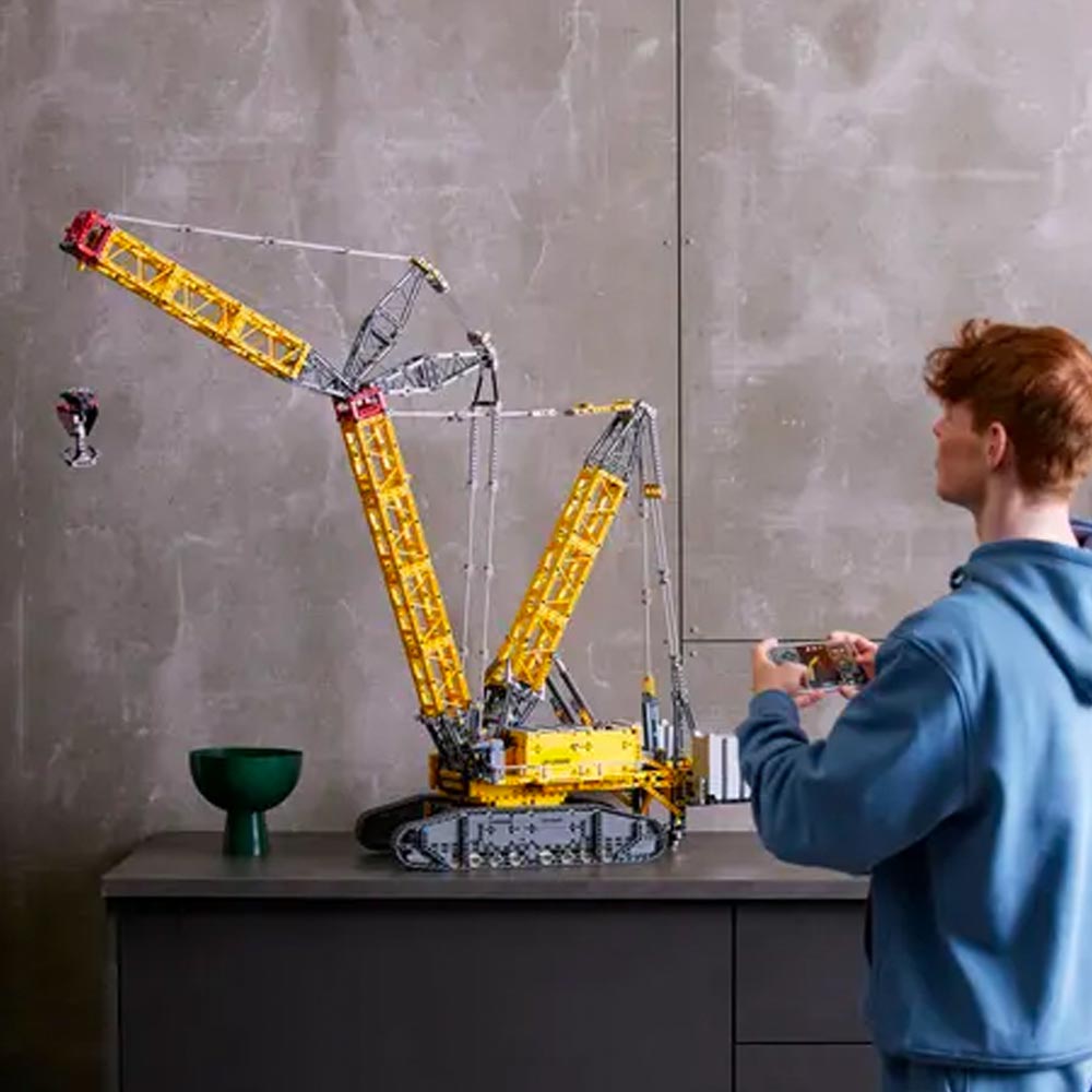 LEGO Technic 42146 Liebherr Crawler Crane LR 13000 Age 18+ 2883pcs