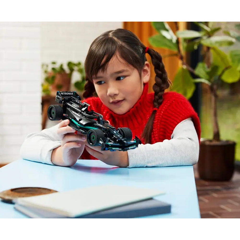 LEGO Technic 42165 Mercedes-AMG F1 W14 E Performance Pull-Back Age 7+ 240pcs