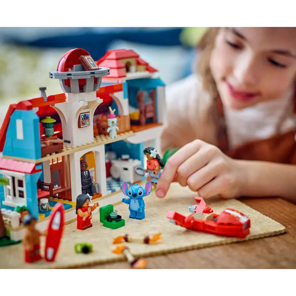 LEGO Disney 43268 Lilo and Stitch Beach House Age 9+ 834pcs