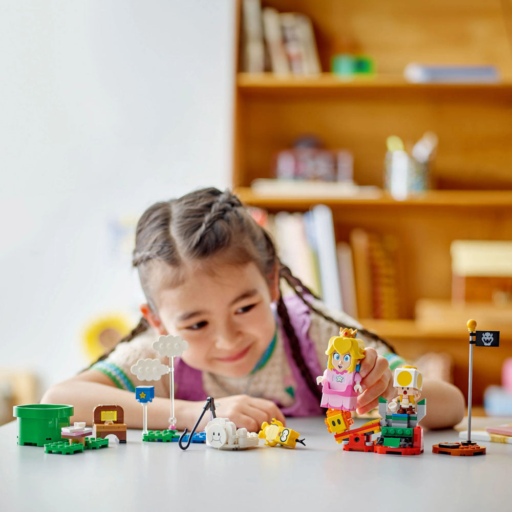 LEGO Super Mario 71441 Adventures with Interactive LEGO® Peach™ Age 6+ 208pcs