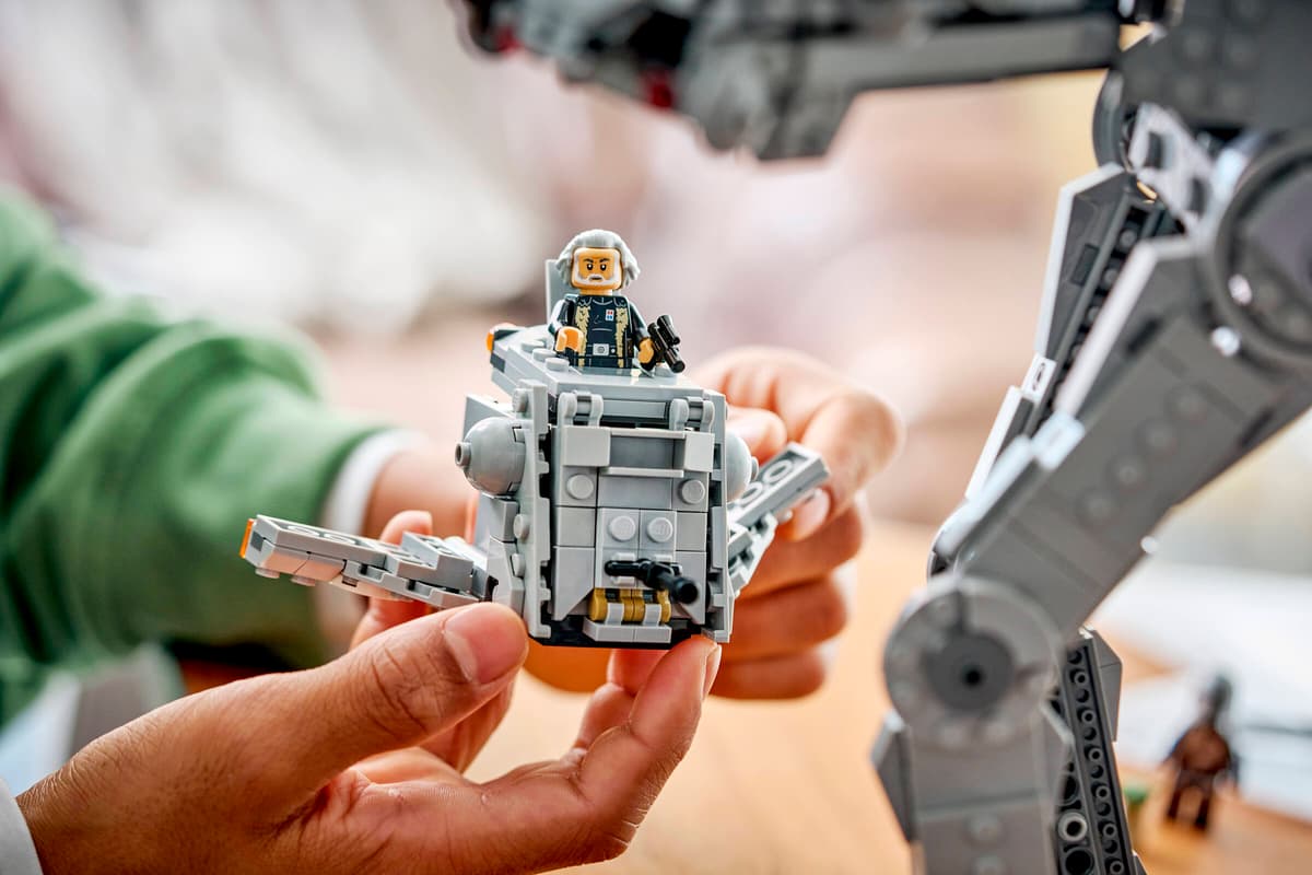 LEGO Star Wars 75454 Imperial Remnant AT-AT with INT-4 Age 10+ 1453pcs