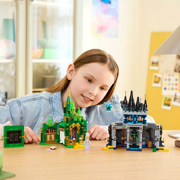 LEGO Wicked 75689 Emerald City & Kiamo Ko Castle Age 9+ 860pcs
