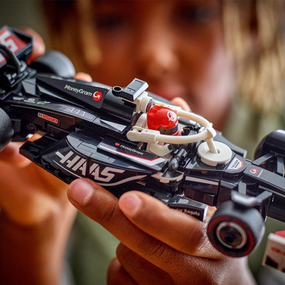 LEGO Speed Champions 77250 MoneyGram Haas F1 Team VF-24 Race Car Age 10+ 242pcs