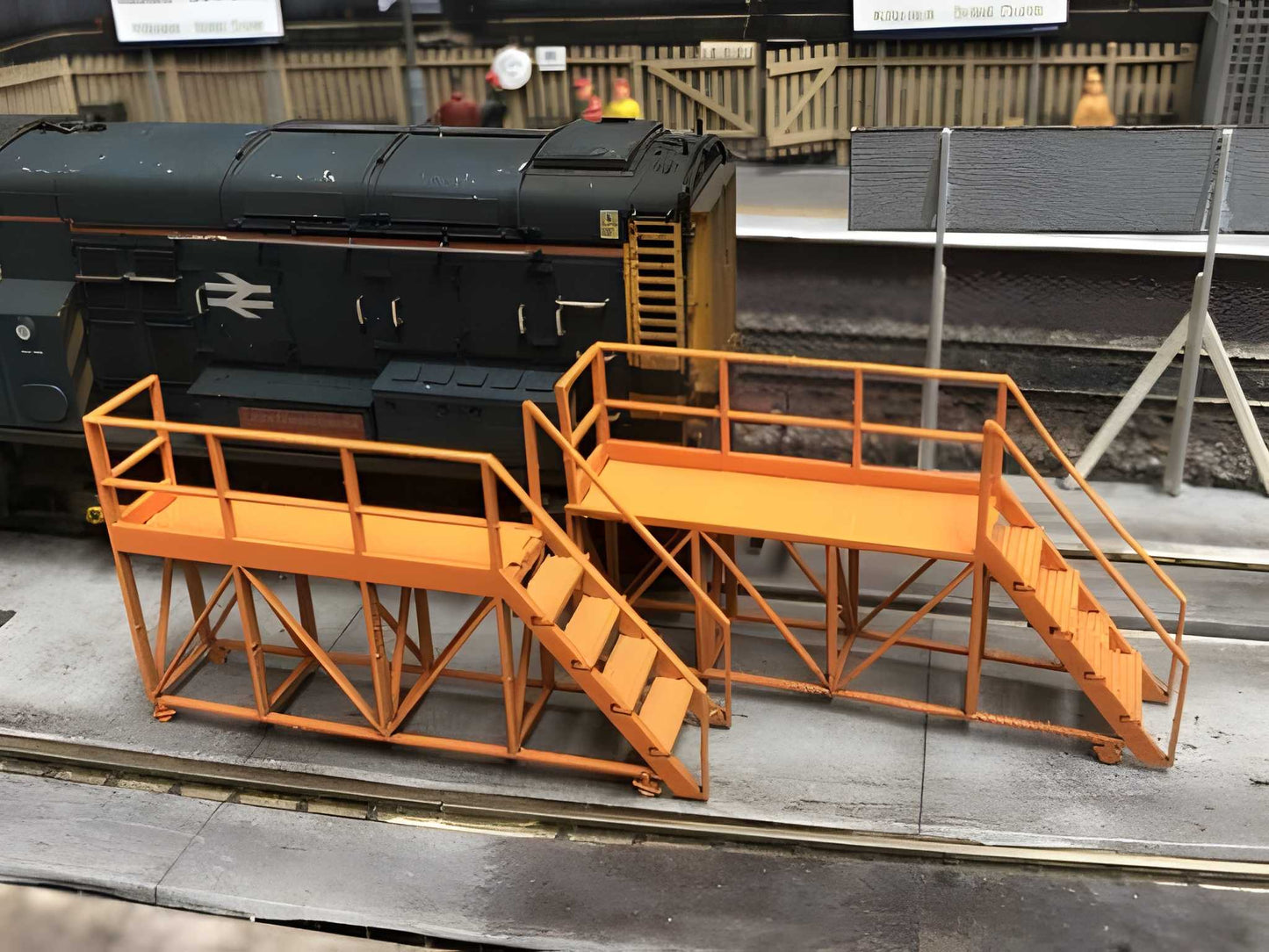 Scale Model Scenery LX446 Locomotive Access Platforms OO/HO Gauge