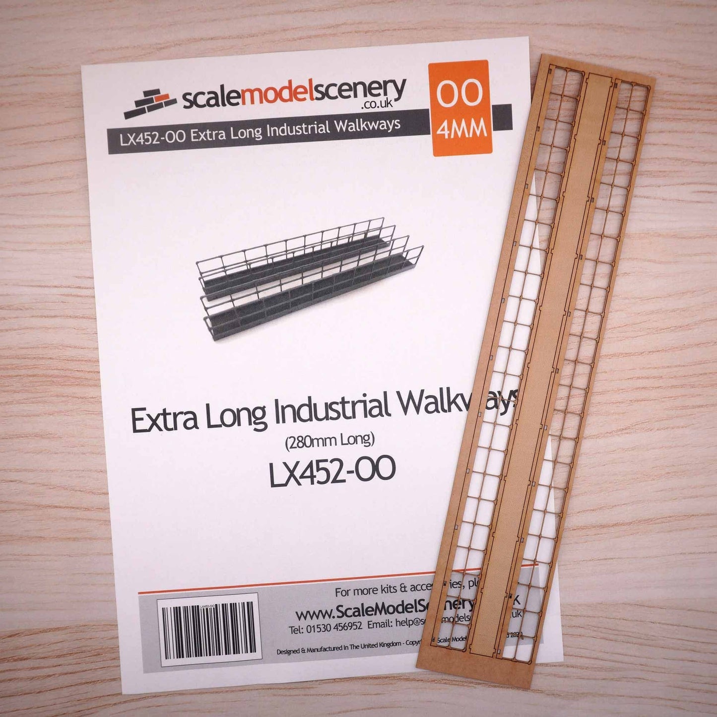 Scale Model Scenery LX452 Extra Long Industrial Walkways OO/HO Gauge