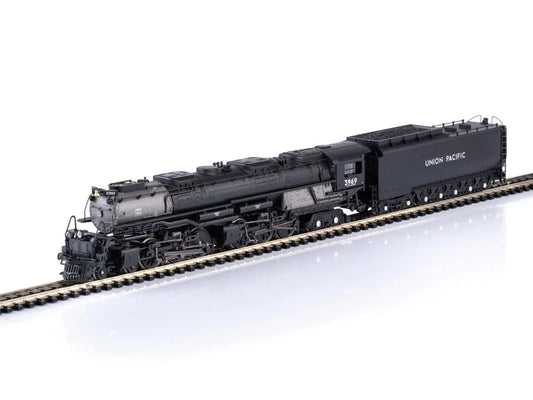 Minitrix UP 3969 Challenger Steam Locomotive (DCC-Sound) M16488 N Gauge